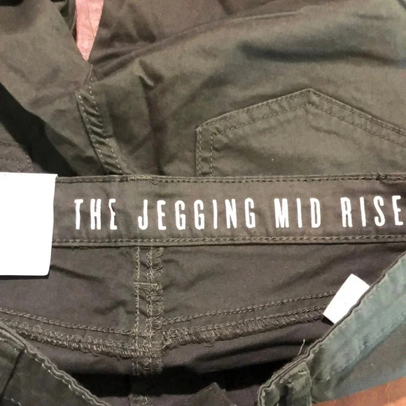 THE LIMITED Mid Rise Jegging - Picture 5 of 8